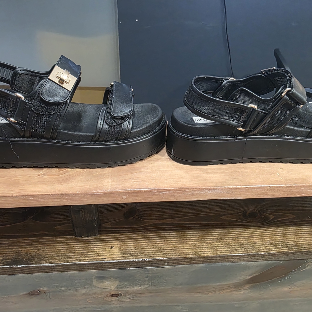 Steve Madden Black Strappy Platform Sandals - Picture 2 of 6